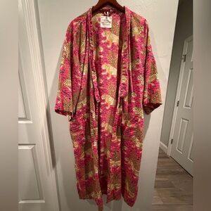 Printfresh Bagheera Hot Pink Robe L/XL EUC No Belt